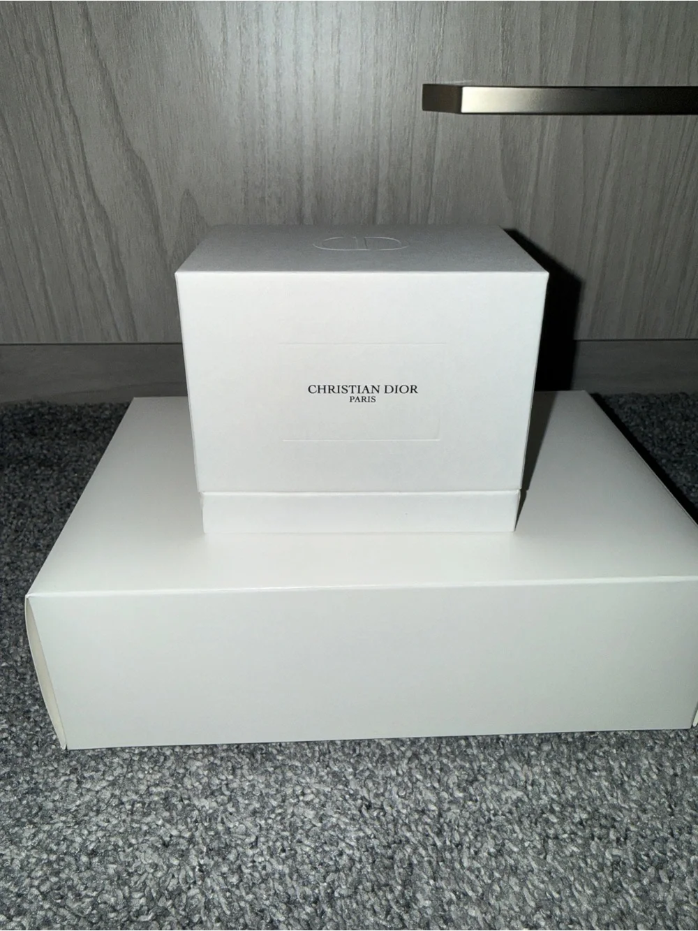 Candle/perfume Set with Gris Oil & 30 Montaigne Candle - White and Clear